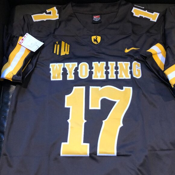 Nike WYOMING COWBOYS JOSH ALLEN Men's JERSEY Sz S,M,L,XL,2X,3X New w tags  BILLS - Picture 3 of 6